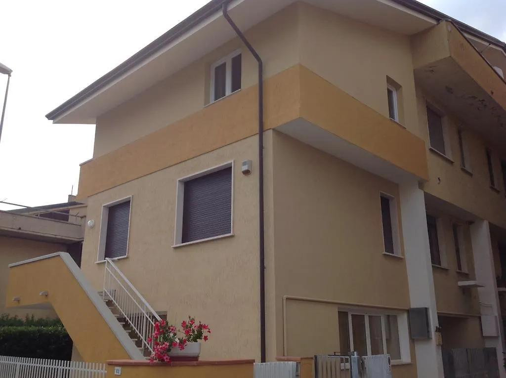 La Casa Dei Colori contacts